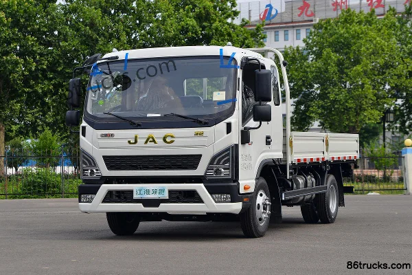 JAC Lingpao L9 Confort 184 ch 4X2(6 roues) 5,4 m cabine avancée camion porteur à ridelles Extérieur (3) | 86Trucks