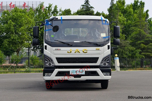 JAC Lingpao L9 Confort 184 ch 4X2(6 roues) 5,4 m cabine avancée camion porteur à ridelles Extérieur (2) | 86Trucks