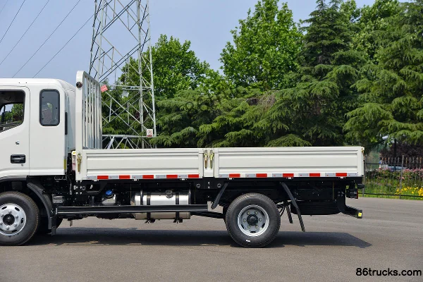 JAC Lingpao L9 Confort 184 ch 4X2(6 roues) 5,4 m cabine avancée camion porteur à ridelles Carrosserie (2) | 86Trucks