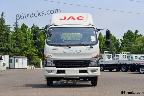 JAC Junling V6 143 hp 4X2(6 wheels) 4.235m Single Row Cab Van Light Truck Exterior (2) | 86Trucks