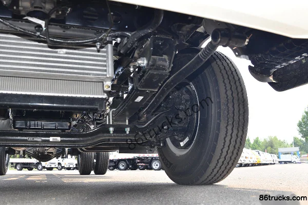 JAC Junling V6 143 hp 4X2(6 wheels) 4.235m Single Row Cab Van Light Truck Chassis (3) | 86Trucks