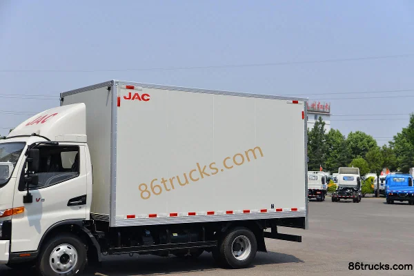 JAC Junling V6 162 hp 4X2(6 wheels) 4.15m Single Row Van Light Truck Body (1) | 86Trucks