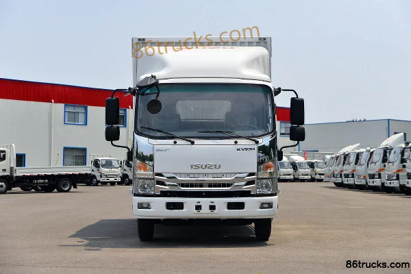 Qingling Isuzu KV100 2.5L Diesel 131 hp 4X2(6 wheels) Isuzu 5-speed 4.15m Single Row Van Light Truck Exterior (2) | 86Trucks