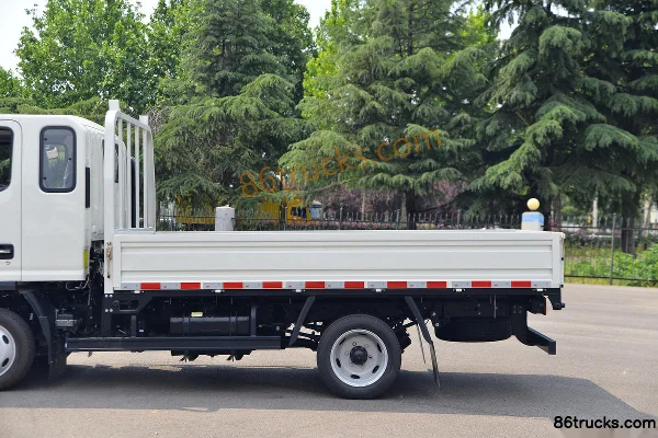 JAC Shuailing S3 130 ch 4X2(6 roues) 3,37 m cabine avancée avec couchette, camion léger à ridelles (China VI) Carrosserie (2) | 86Trucks