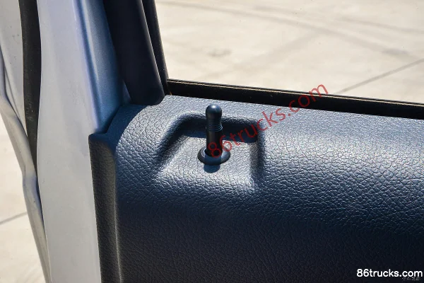 Jinbei T2S 2023 Standard 1.5L 102 ch 4X2(6 roues) Essence 2.55 m double cabine plateau micro camion (China VI) (3) | 86Trucks