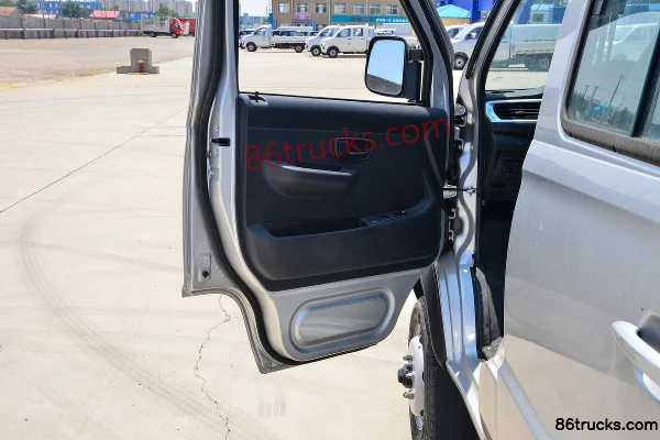 Jinbei T2S 2023 Standard 1.5L 102 ch 4X2(6 roues) Essence 2.55 m double cabine plateau micro camion (China VI) (2) | 86Trucks