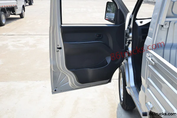 Wuling Electric Truck 2.5T 3.015m Single Row Pure Electric Flatbed Mini Truck 35.904kWh 4X2(6 wheels) Interior (2) | 86Trucks