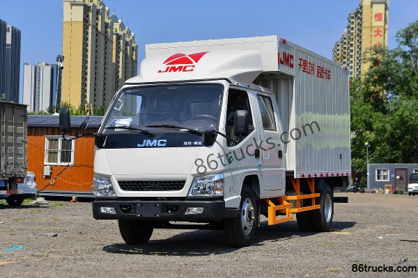 JMC Shunda Narrow Body Luxury Edition 116hp 4X2(6 wheels) 2.11m Double Row Van Light Truck Exterior (3) | 86Trucks
