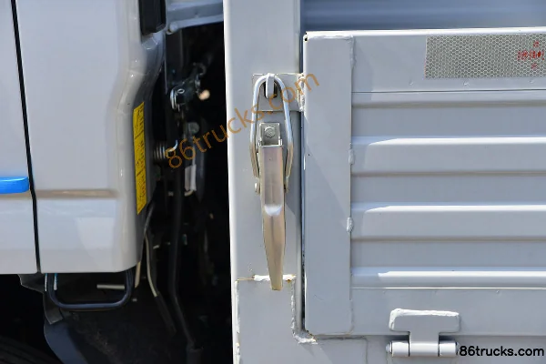 JMC Kaiyun+ cabine moyenne étroite 129 ch 4X2(6 roues) camion léger plateau à cabine simple 4,2 m (China VI) Carrosserie (3) | 86Trucks