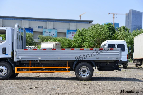 JMC Kaiyun+ cabine moyenne étroite 129 ch 4X2(6 roues) camion léger plateau à cabine simple 4,2 m (China VI) Carrosserie (2) | 86Trucks