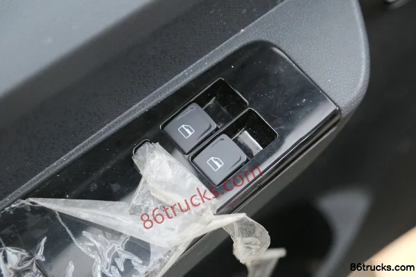 Foton Xiaoyun S PLUS 150 ch 4X2(6 roues) 4,18 m cabine simple plateau (2) | 86Trucks