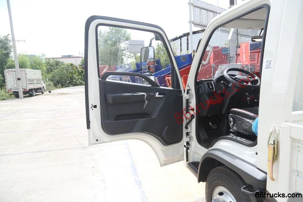 Foton Xiaoyun S PLUS 150 ch 4X2(6 roues) 4,18 m cabine simple plateau (1) | 86Trucks