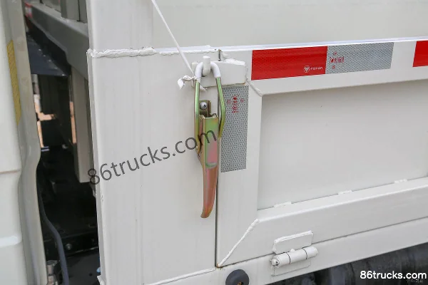 Foton Xiaoyun S1 115 ch 4X2(6 roues) 3,25 m cabine demi-avancée plateau Carrosserie (2) | 86Trucks