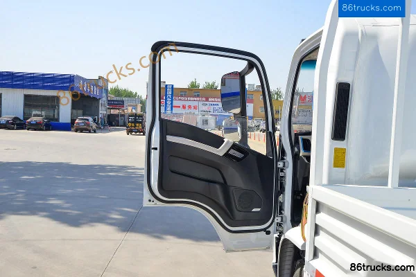 Lanqing camion léger Long H 160 ch 4X2(6 roues) 4,18 m cabine simple plateau (cabine moyenne) (1) | 86Trucks