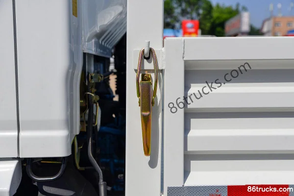 Lanqing camion léger Long H 160 ch 4X2(6 roues) 4,18 m cabine simple plateau (cabine moyenne) Carrosserie (3) | 86Trucks
