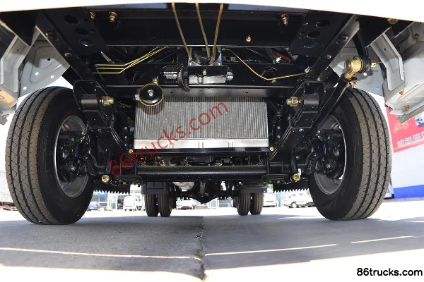 Kama K1 1.6L 120 hp 4X2(6 wheels) Gasoline 4.2m Single Row Flatbed Mini Truck Chassis (1) | 86Trucks