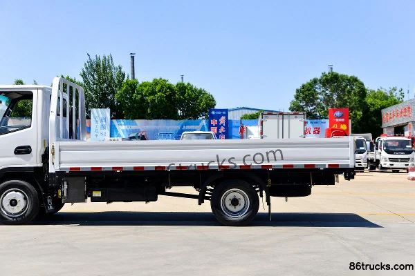 Kama K1 1.6L 120 hp 4X2(6 wheels) Gasoline 4.2m Single Row Flatbed Mini Truck Body (2) | 86Trucks