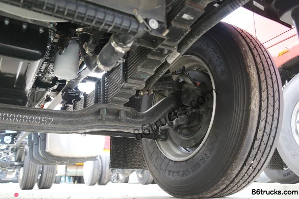 Foton Auman Xing 270hp 4X2(6 wheels) 6.8m AMT Automatic Flatbed Cargo Truck Chassis (3) | 86Trucks