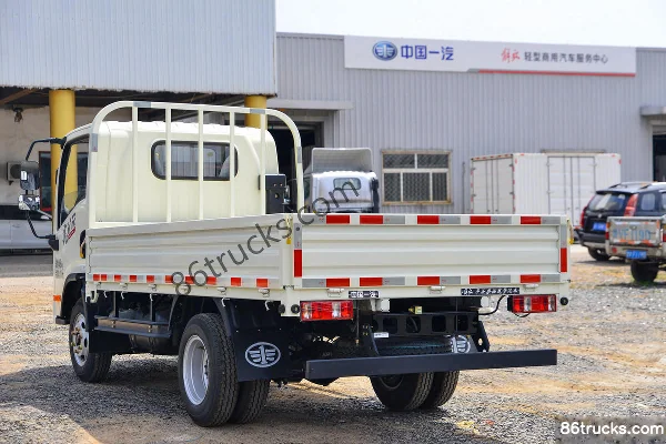 FAW Jiefang Tiger VR 140 hp 4X2(6 wheels) 3.65m Single Row Flatbed Light Truck Body (3) | 86Trucks