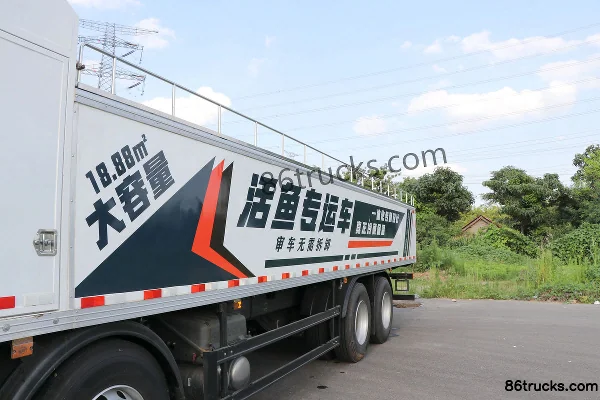 Sinotruk HOWO MAX 540hp 8X4(12 wheels) AMT Automatic Fresh Live Aquatic Products Transport Truck (Zhongxing Auto Brand) Body (1) | 86Trucks