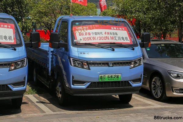 Lanqing Auto Ling ER 4.5T 4.03m Single Row Pure Electric Flatbed Micro Truck 66.84kWh 4X2(6 wheels) Exterior