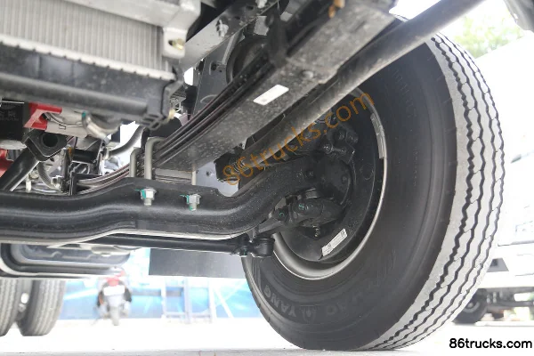 JAC Junling V6 160hp 4X2(6 wheels) 3.82m Crew Cab Van Light Truck Chassis (3) | 86Trucks