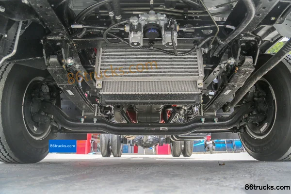 JAC Junling V6 160hp 4X2(6 wheels) 3.82m Crew Cab Van Light Truck Chassis (1) | 86Trucks