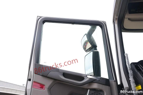 Scania S Series 560 hp 6X2R Tractor Truck (Model S 560 6x2(8 wheels) ) Cab (1) | 86Trucks