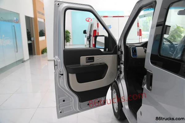 Ruichi ES50 Standard Edition - Pioneer I 2.1T 6/7 Seats 4.5m Pure Electric Multi-Purpose Passenger Vehicle 38.64kWh Cab (1) | 86Trucks