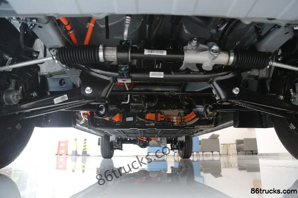 Ruichi ES50 Standard Edition - Pioneer I 2.1T 6/7 Seats 4.5m Pure Electric Multi-Purpose Passenger Vehicle 38.64kWh Chassis (1) | 86Trucks