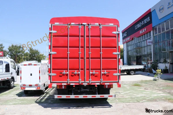 Yuejin Chaoyun C100-33 116 hp 4X2(6 wheels) 3.15m Double Row Stake Truck Body (2) | 86Trucks