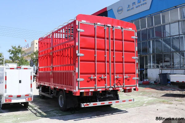 Yuejin Chaoyun C100-33 116 hp 4X2(6 wheels) 3.15m Double Row Stake Truck Body (1) | 86Trucks