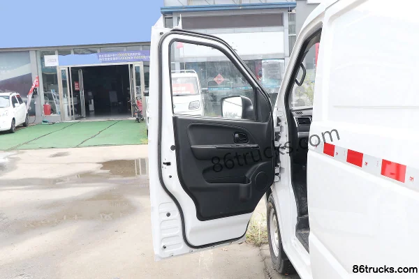 Foton Zhiling EV6 Fast Charge Edition 3.2T 2-Seat 4.89m Pure Electric Enclosed Truck (Huichuan Motor) 41.86kWh Cab (1) | 86Trucks