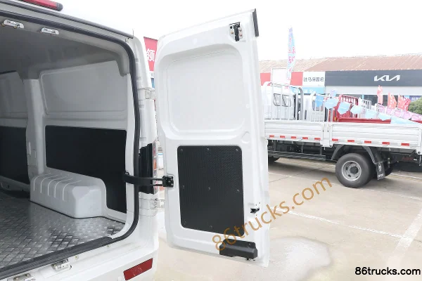 Foton Zhiling EV6 Fast Charge Edition 3.2T 2-Seat 4.89m Pure Electric Enclosed Truck (Huichuan Motor) 41.86kWh Cargo Box (3) | 86Trucks