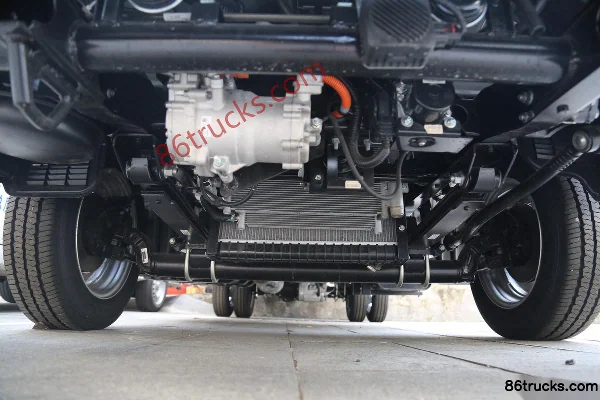 JAC Kaida HX6 3.5T 3.8m Single Row Plug-in Extended Range Hybrid Flatbed Mini Truck 17.28kWh 4X2(6 wheels) Chassis (1) | 86Trucks
