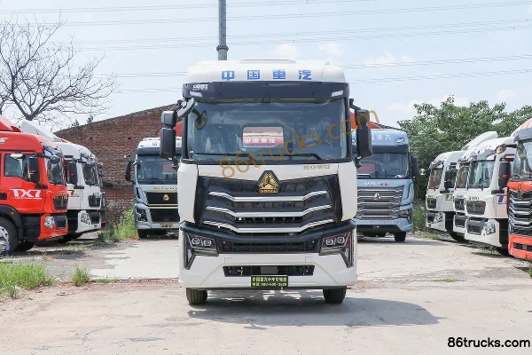 Sinotruk HOWO MAX 350 hp 4X2(6 wheels) 9.6m Cargo Van (China VI) Exterior (2) | 86Trucks