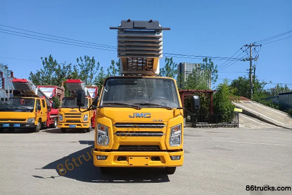 JMC New Shunda 122hp 4X2(6 wheels) 32m Single Row Moving Truck (Gaoliya Brand) Exterior (2) | 86Trucks