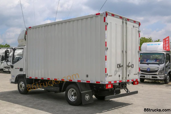 Foton Aumark CTV 163hp 4X2(6 wheels) 4.14m Single Row Van Light Truck Body (2) | 86Trucks