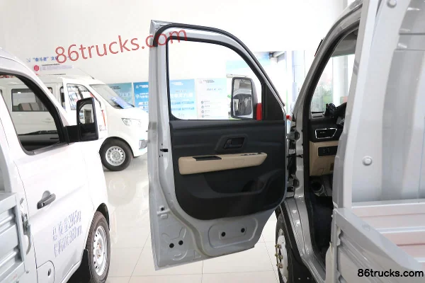 Changan Kuayue King X3 PLUS EV 3.7T 3.6m single-row pure electric flatbed mini truck 55.7kWh 4X2(6 wheels) Interior (1) | 86Trucks