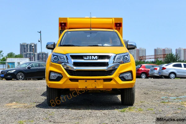 Jiangxi Isuzu Ruimai 2.4T gasoline 218ch four-wheel drive rescue truck (Zishui brand) Cabine (2) | 86Trucks