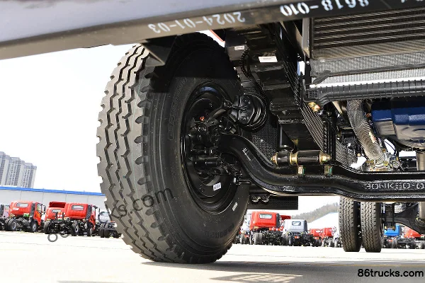 Sanhuan Shitong Nouveau Haolong 200 ch 4X2(6 roues) Camion avec grue de levage Châssis (2) | 86Trucks