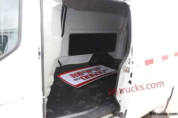 SRM Xinyuan Golden Sea Lion 2024 Model Engineering Lion 120 hp 1.6L 2-Seat Panel Van (700kg) Cargo Box (1) | 86Trucks