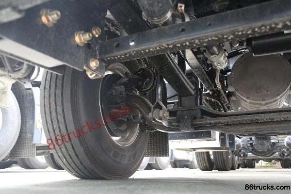 Foton AumanEST Standard Load 25T 6X4(10 wheels) Pure Electric Tractor Truck 423kWh Chassis (2) | 86Trucks