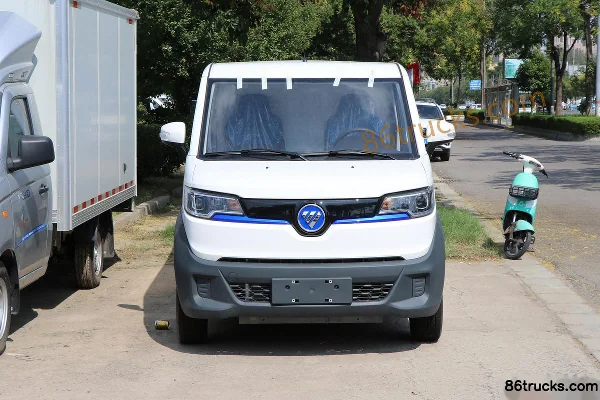 Foton Zhilan Elf E7 2024 Model 2-seat 5.395m pure electric panel van 46.36kWh Exterior (2) | 86Trucks