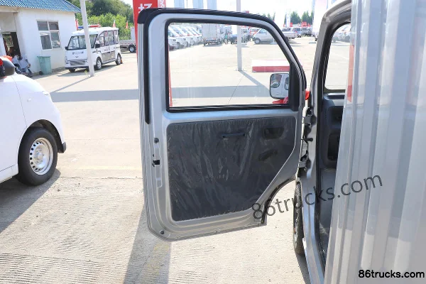 Wuling E10 Practical Type 0.8T 1.603m Single Row Pure Electric Van Mini Truck 9kWh 4X2(6 wheels) Interior (1) | 86Trucks