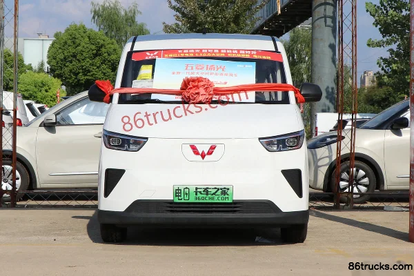 Wuling Yangguang 2.3T 6-Seat 4.985m Pure Electric Panel Van 41.9kWh Exterior (2) | 86Trucks