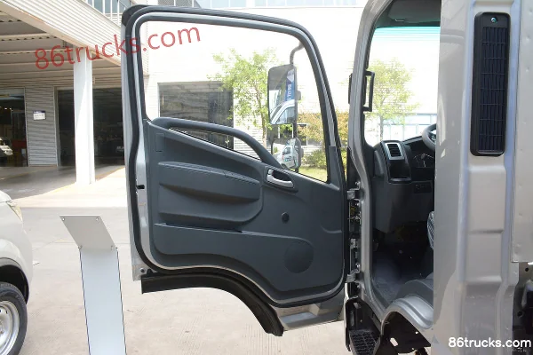 Kama Kaijie EV 4.5T 4.16m Single Row Electric Flatbed Light Truck 100.46kWh 4X2(6 wheels) Interior (1) | 86Trucks