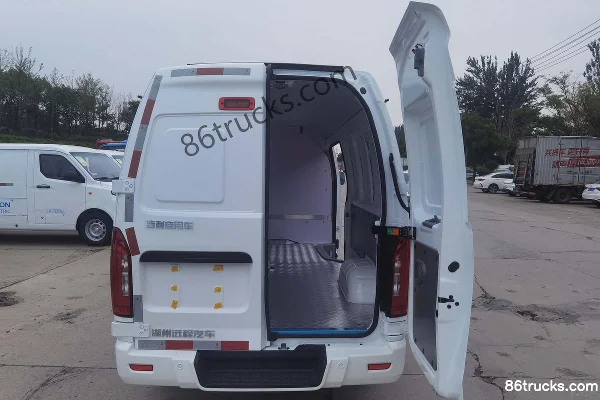 FARIZON E6 5.45m Low Roof Pure Electric Van 50.38kWh Cargo Box (1) | 86Trucks