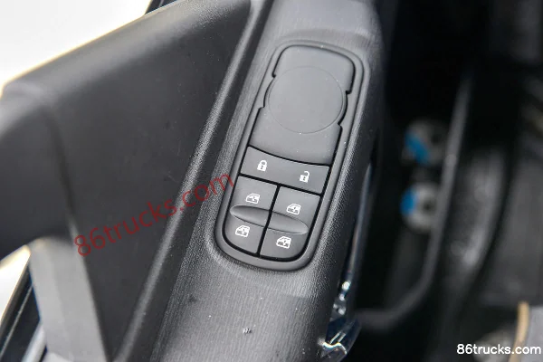 Dongfeng Commercial Vehicle Tianlong KL 6X4(10 roues) tracteur routier électrique pur à batterie interchangeable Cabine (3) | 86Trucks