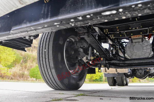 Dongfeng Commercial Vehicle Tianlong KL 6X4(10 roues) tracteur routier électrique pur à batterie interchangeable Châssis (2) | 86Trucks